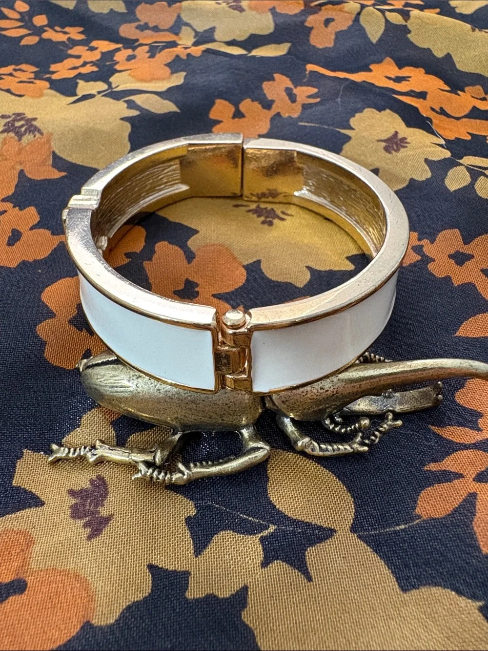White Enamel Hinged Bangle Bracelet with Geometric Plumeria Accent